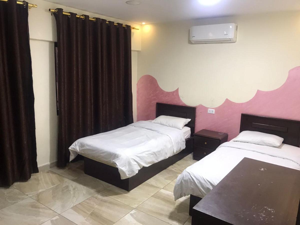 Siveen Hotel Amman Esterno foto
